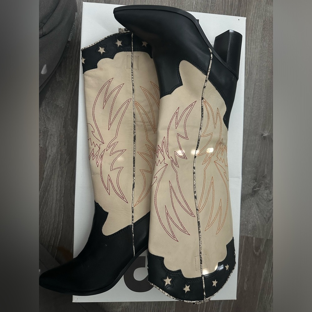 Black cowboy boots